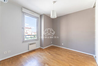  Appartement à vendre 2 pièces 71 m²