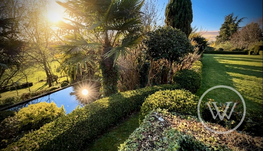 Propriété d'Exception T8 de 240 m² : Sanctuaire Botanique et
