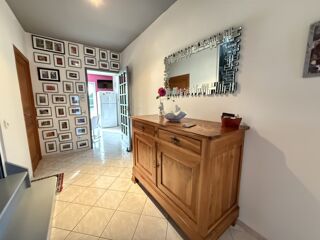  Maison  vendre 8 pices 191 m