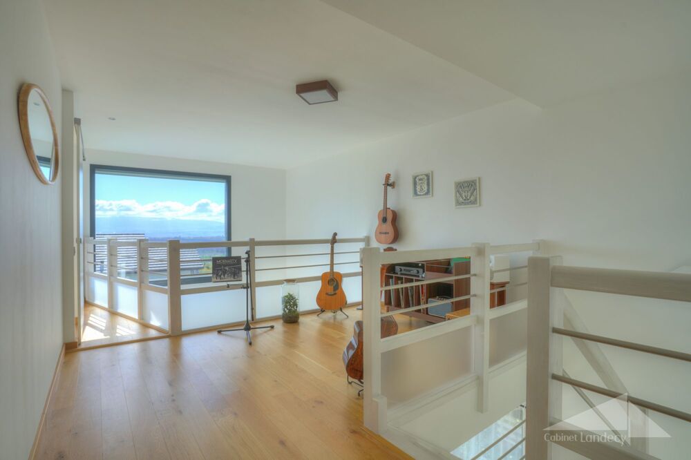 � vendre  Maison Saint-Jean-de-Gonville (01630)