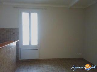  Appartement à louer 2 pièces 31 m²