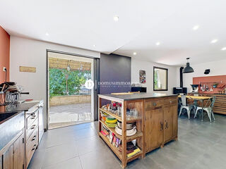  Maison à vendre 6 pièces 246 m²