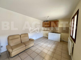  Immeuble � vendre 230 m�