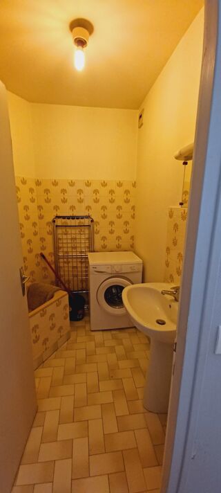  Appartement à louer 1 pièce 32 m²