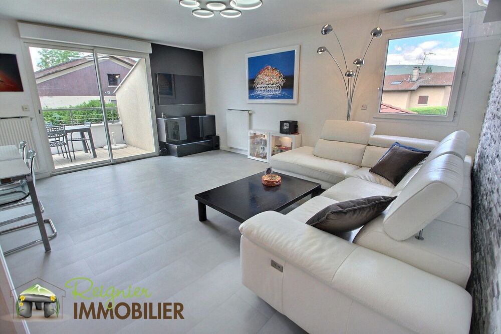 REIGNIER  Appartement T3 de 66.67 m² avec garage et place pr