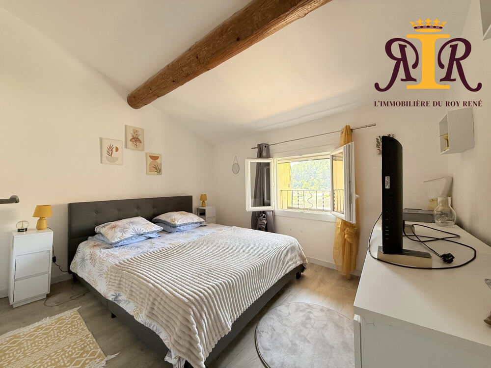 Maison de village T3 rénovée de 71m² env avec cave