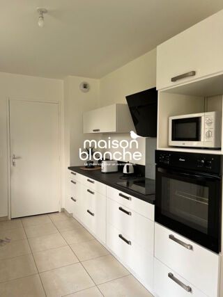  Maison à louer 6 pièces 115 m²