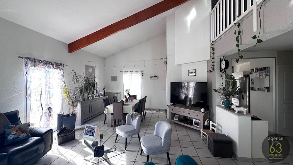 VENDU Au calme, belle maison de 1997 de 158 m2 sur terrain de 10