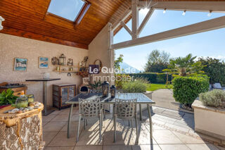  Maison  vendre 10 pices 300 m