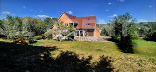  Maison � vendre 8 pi�ces 222 m�