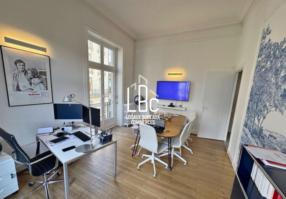   Nantes place Royale - Bureau 90 m² à louer 