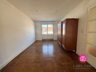  Maison  vendre 9 pices 220 m