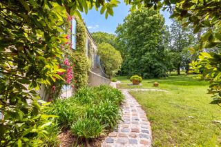Vente Maison Aux portes de Bordeaux – Demeure bourgeoise et vignoble de 11, Yvrac