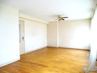  Appartement à louer 3 pièces 65 m²