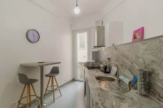 Location Appartement Hyper Centre : 2 pièces meublé refait à neuf en location long Nice