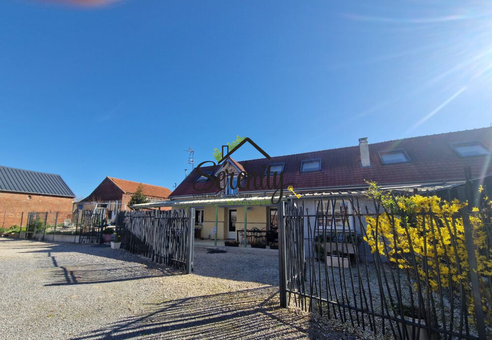 Ensemble immobilier de Rapport composé de 4 T2, d'une habitatio