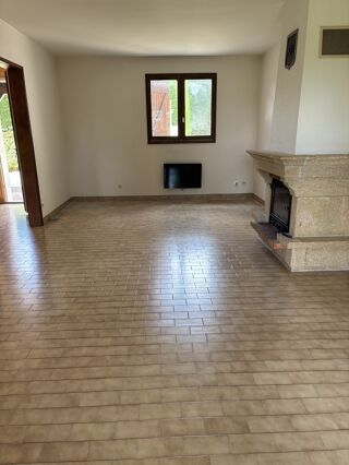  Maison à louer 4 pièces 84 m²