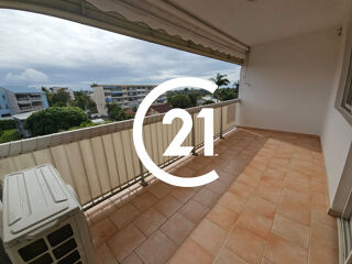  Appartement à louer 4 pièces 66 m²