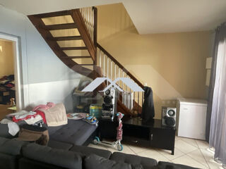  Immeuble � vendre 254 m�