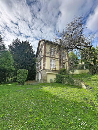  Maison à vendre 8 pièces 220 m²