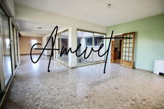  Maison à vendre 8 pièces 259 m²