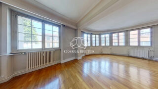  Appartement à vendre 7 pièces 202 m²