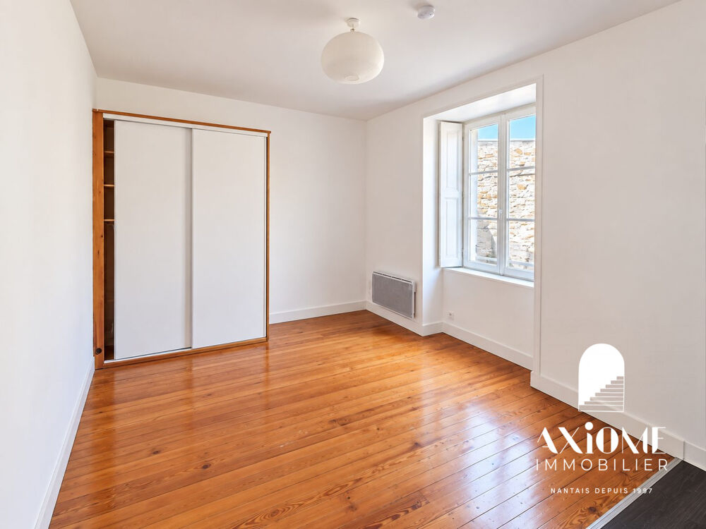 Location Appartement TALENSAC - T1 de 20m² en bon état Nantes