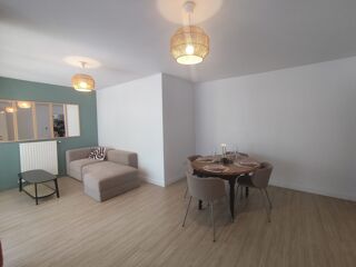  Appartement à louer 3 pièces 63 m²
