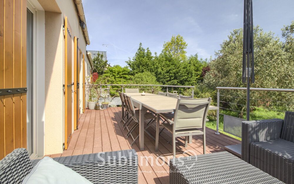 ? Maison de plain-pied 4 chambres  Terrain de 2 000 m² 