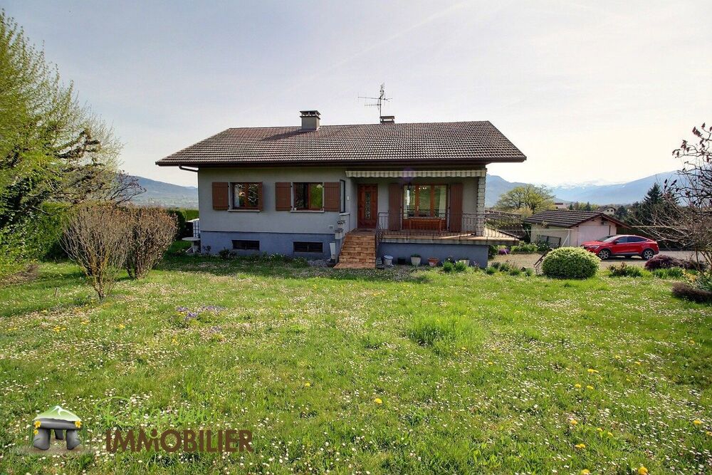 PERS-JUSSY  Maison traditionnelle avec fort potentiel sur ter