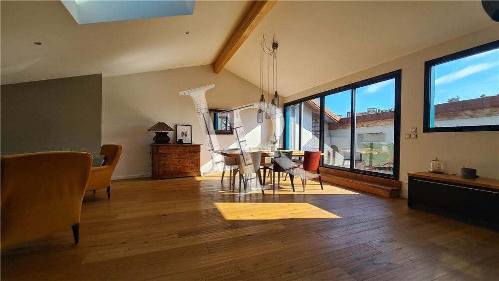 Appartement T4 meublé avec Terrasse Tropézienne