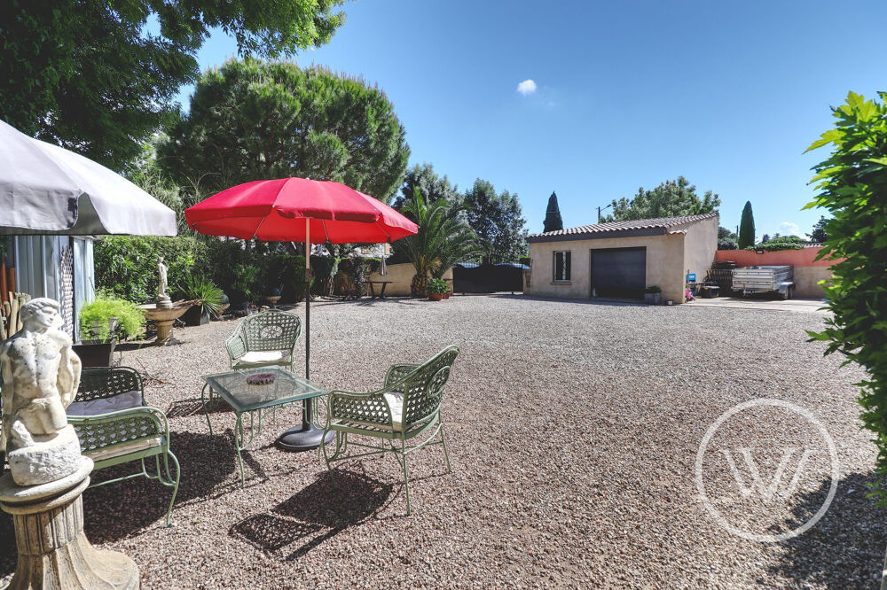 Vente Maison Maison T7 de 206,18m² avec jardin, garage et piscine, Livron Livron-sur-drôme