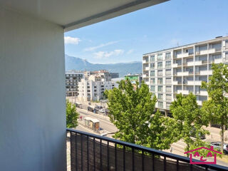  Appartement à vendre 15 + pièces 30 m²