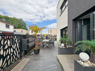  Immeuble à vendre 300 m²