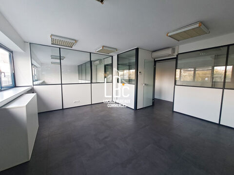 Rez&eacute; - &Agrave; louer bureaux 102 m&sup2; 1210 44400 Rez�