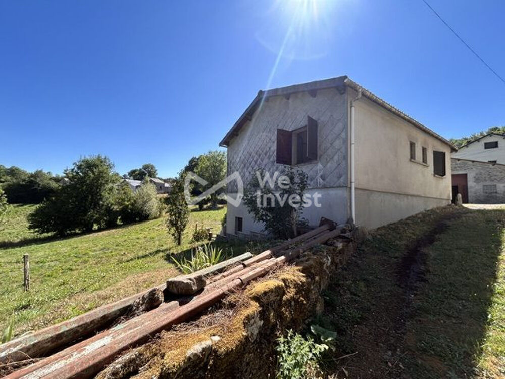 Agréable maisonnette, terrains et dépendance dans les Monts de