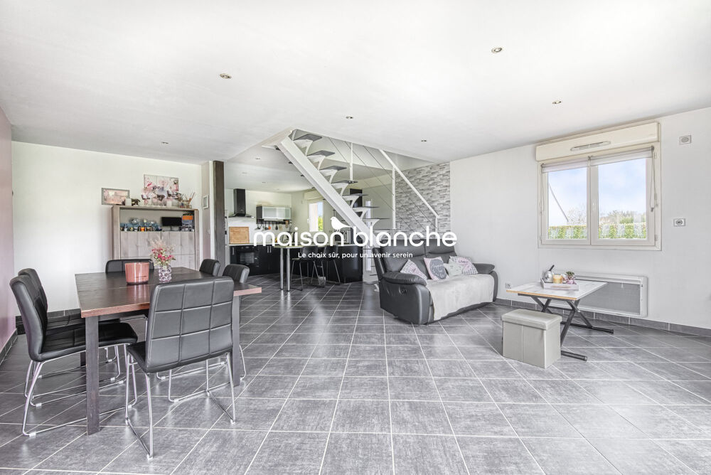 Maison 7 pièces 135 m² · à Blaison-Saint-Sulpice · 135 m² · 349 900 €