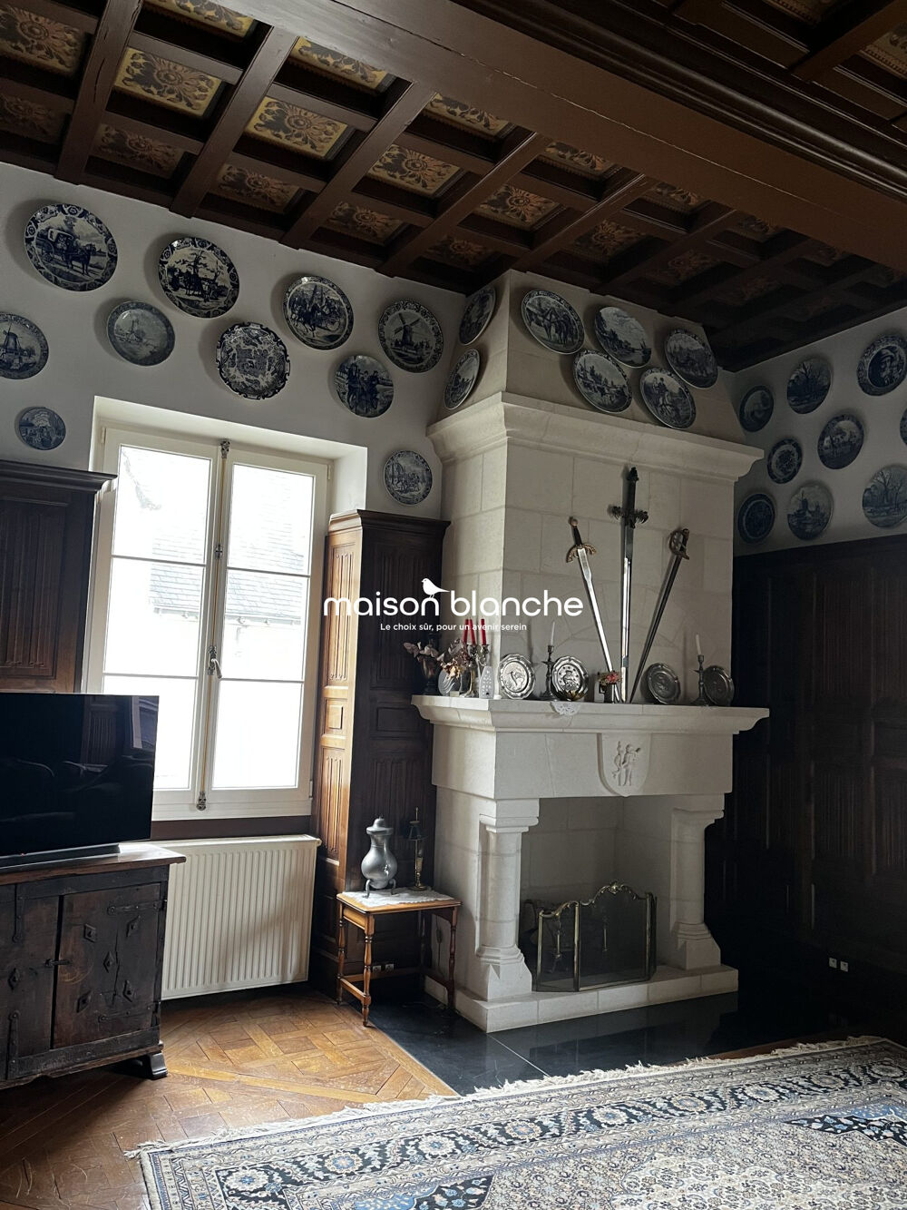 à vendre  Propriété/château Saumur (49400)
