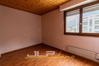  Appartement  vendre 4 pices 93 m