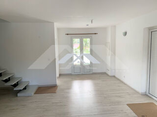  Appartement à louer 5 pièces 140 m² Saint-joseph