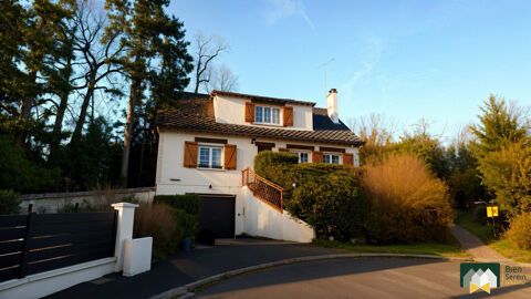   Maison 4 chambres sur sous-sol total avec jardin verdoyant - L� Maison - 6 pi�ce(s) - 135 m�