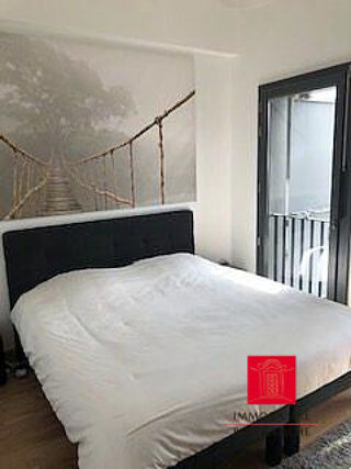  Appartement à louer 3 pièces 75 m²
