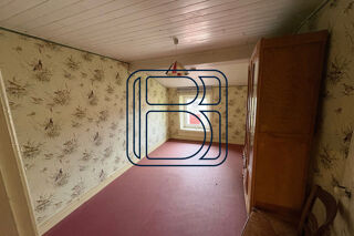  Maison à vendre 15 + pièces 226 m²