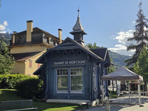 Local commercial 235000 74170 Saint-gervais-les-bains