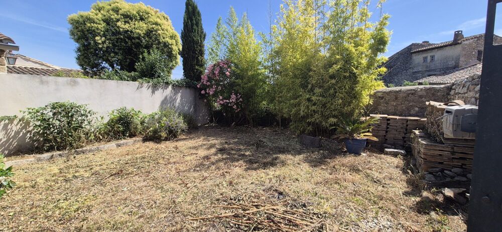 GRANDE MAISON A RENOVER AVEC JARDIN ET GARAGE