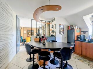  Maison  vendre 7 pices 194 m