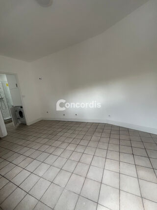  Appartement � louer 1 pi�ce 19 m�