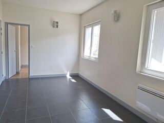  Appartement à louer 2 pièces 34 m²