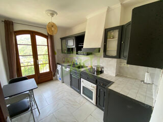  Maison � vendre 9 pi�ces 353 m�