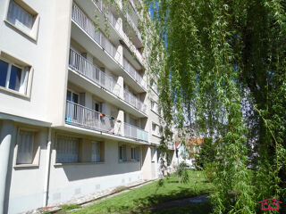  Appartement à louer 3 pièces 51 m²